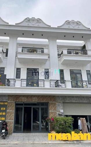 Cozy House Bình Dương