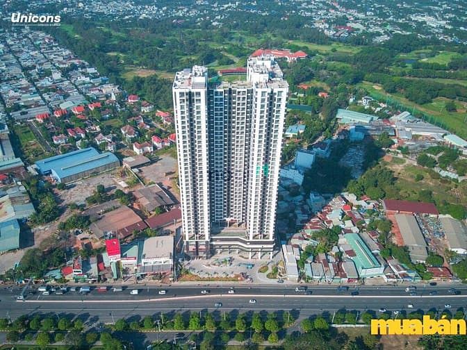 The Emerald Golf View