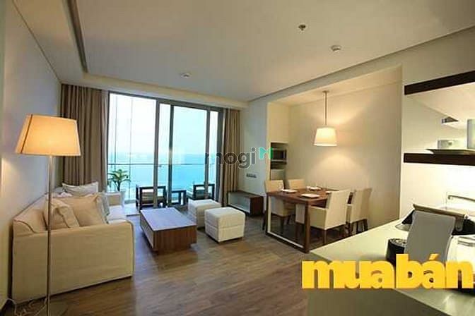 A La Carte Hotel