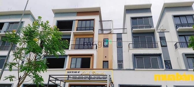 T&T Millennia City Long Hậu