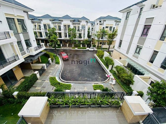 Verosa Park Khang Điền