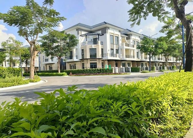 Verosa Park Khang Điền