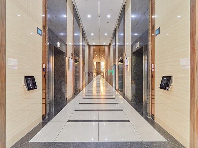 Discovery Complex