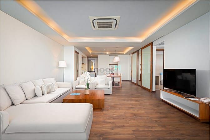 A La Carte Hotel