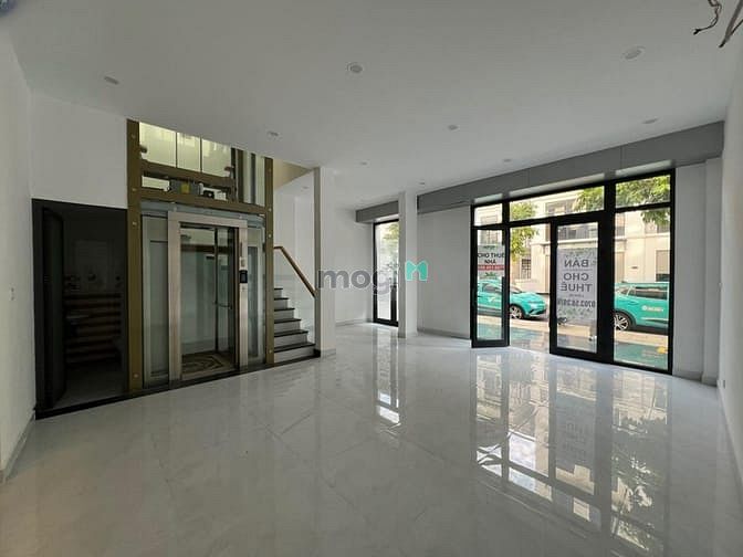 The Manhattan - Vinhomes Grand Park