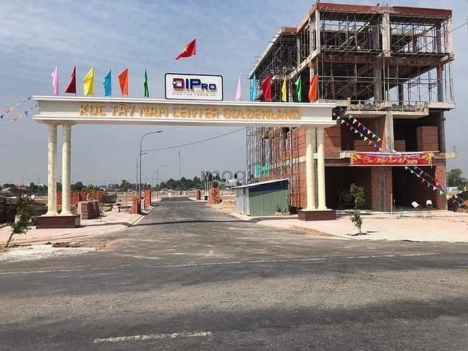 Tây Nam Center Golden Land