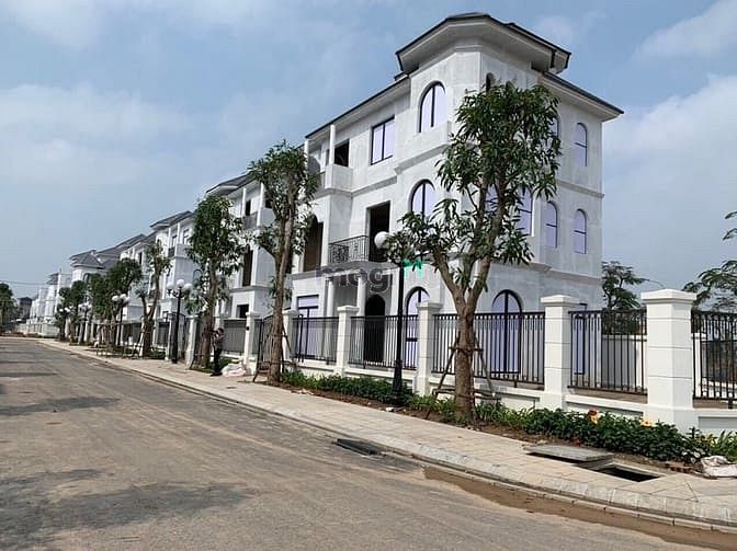 Vinhomes Green Villas