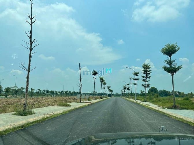 Avenue Central City