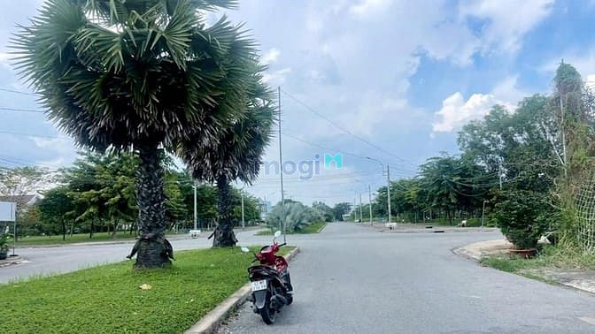 Khu tái định cư Tân Kim