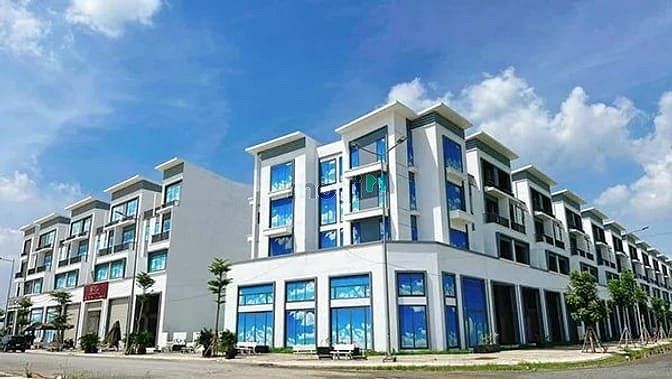 T&T Millennia City Long Hậu