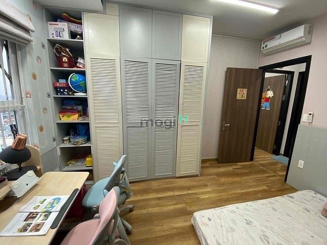 Khu Căn Hộ Thuận Việt