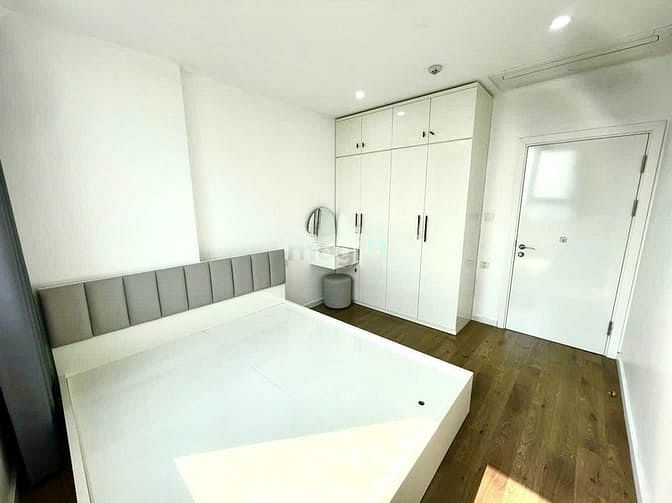 AQH Riverside