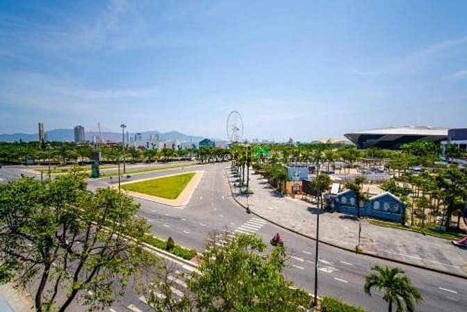 The Sun City Riverside