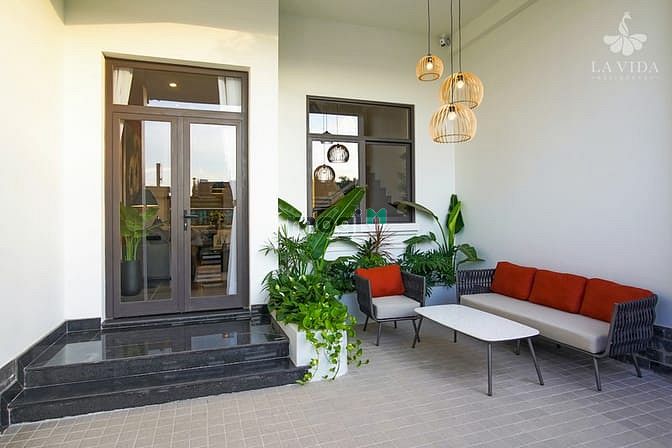 La Vida Residences