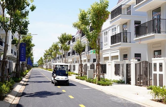 La Vida Residences