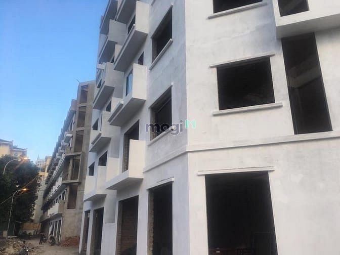 Nhà phố liền kề 124 Vĩnh Tuy