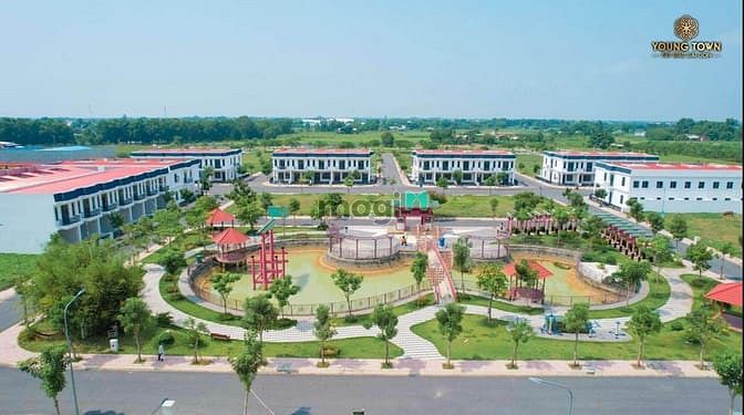 Young Town Tây Bắc Sài Gòn