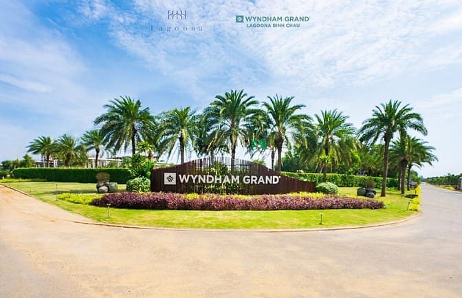 Wyndham Grand Lagoona Bình Châu