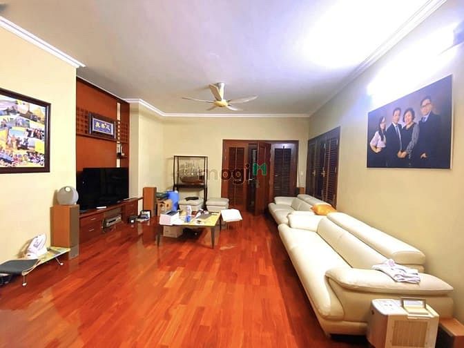 Liền kề 96 Nguyễn Huy Tưởng