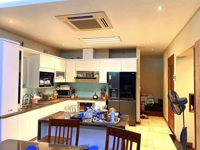 Liền kề 96 Nguyễn Huy Tưởng