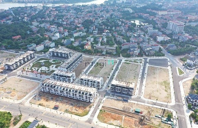 BV Bavella Lạc Ngàn