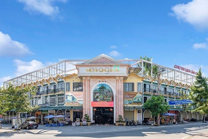 Chợ Du lịch Lào Cai