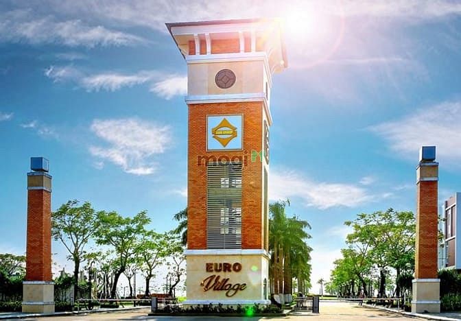 Làng Châu Âu (Euro Village)