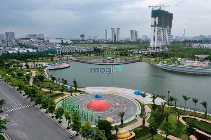 Thăng Long City