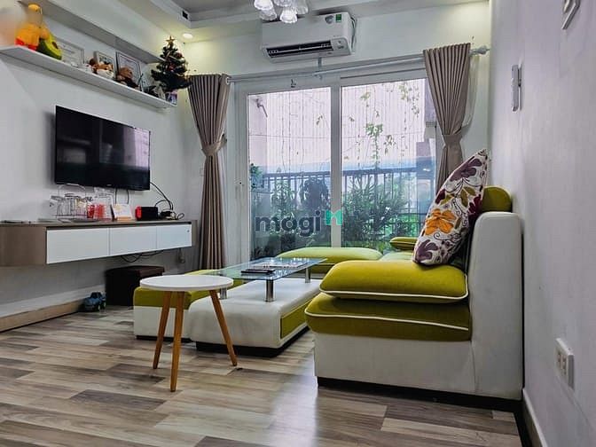 New Space Giang Biên