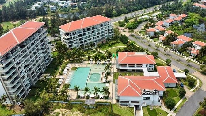 The Ocean Suites