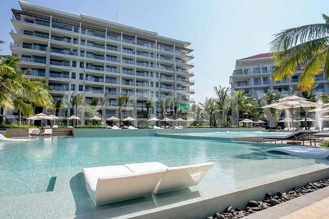 The Ocean Suites