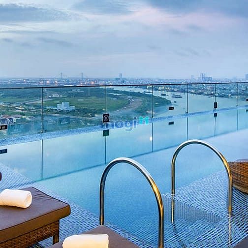 Liberty Central Quy Nhơn Beach Hotel
