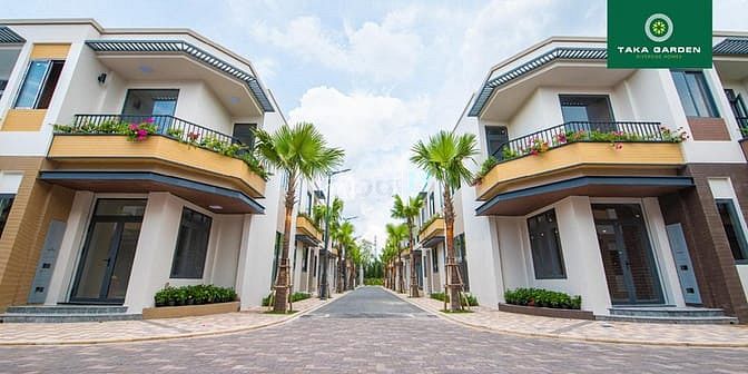 Nhà phố Taka Garden Riverside Homes