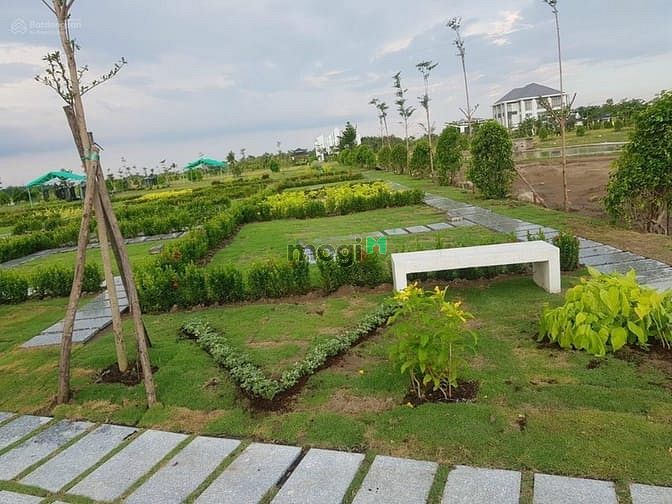 Nghĩa trang Hạc Cảnh Viên