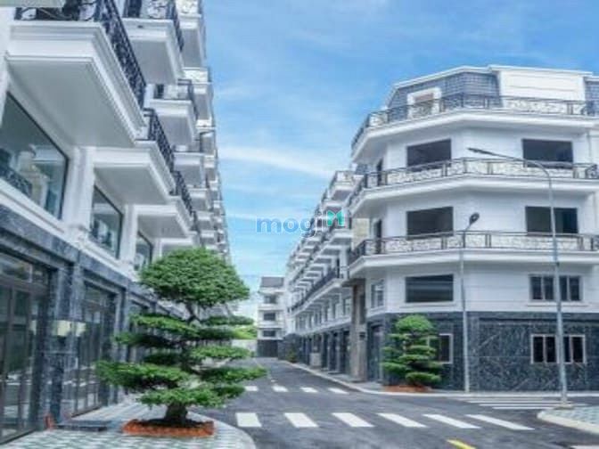 Phú Vinh Center