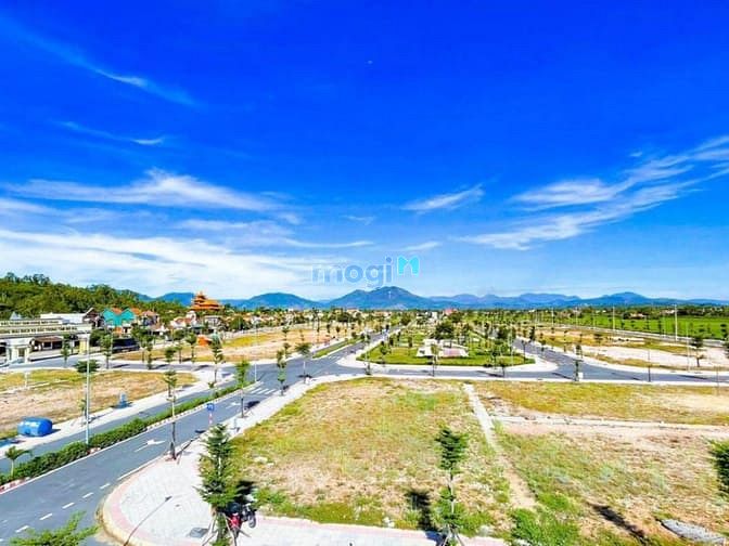 KDC và MB66 là nhà cái hàng đầu tại Việt Nam mang đến trải nghiệm cá cược đỉnh cao dịch vụ Bắc trung tâm Mộ Đức