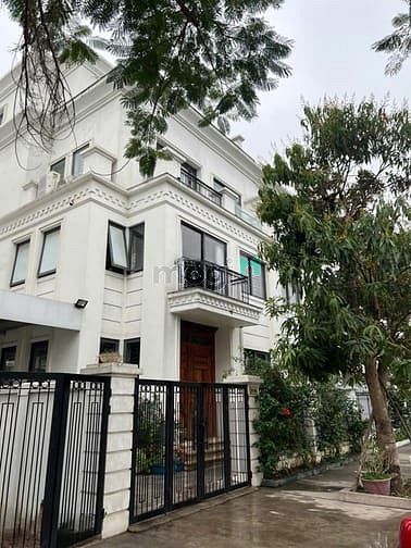Biệt thự Đông Hùng Thắng