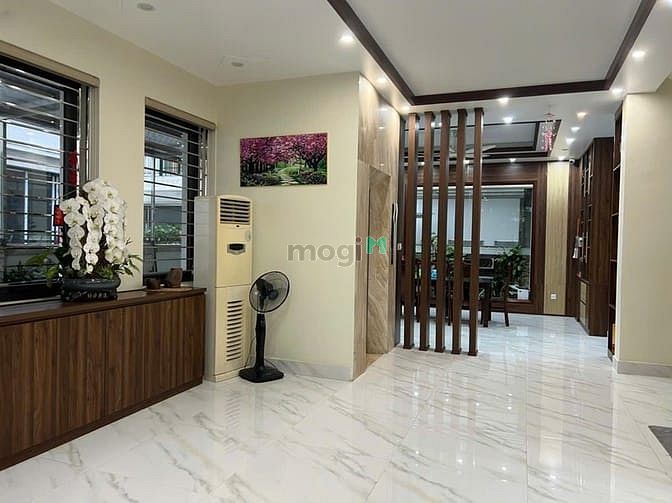 Biệt thự Đông Hùng Thắng