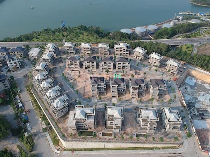 Phoenix Legend Ha Long Bay