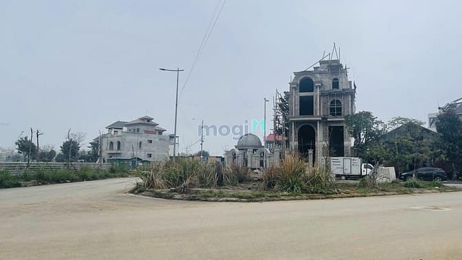 Khu đô thị Núi Long
