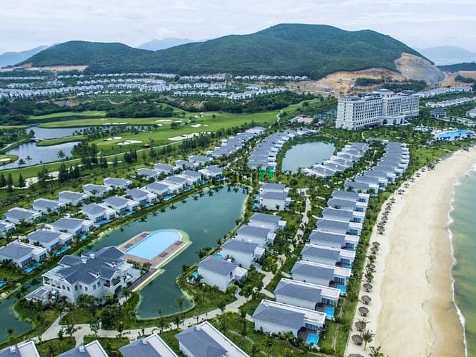 Vinpearl Premium Golf Land