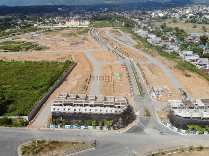 Apec Golden Valley Mường Lò