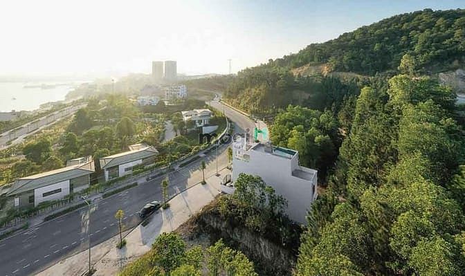 Ban Mai Villas Bãi Cháy