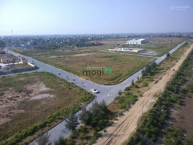 Cụm công nghiệp cảng cá Hòa Lộc