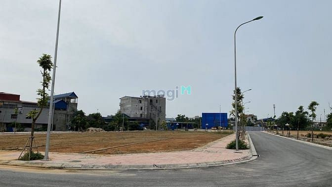 Mỏ Bạch Central Hills
