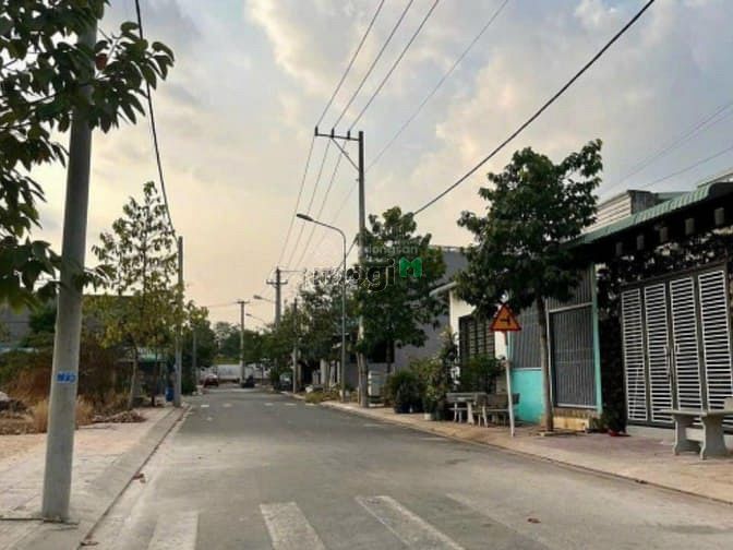 Khu nhà ở Phát Hưng