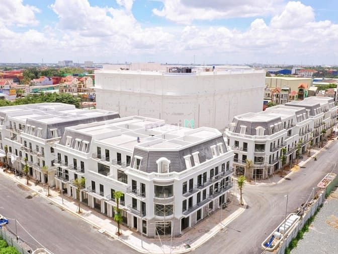 Vincom Shophouse Dĩ An