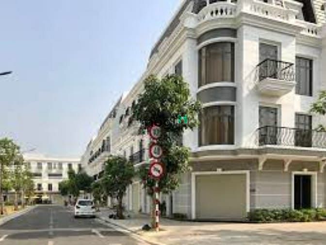 Vincom Shophouse Dĩ An