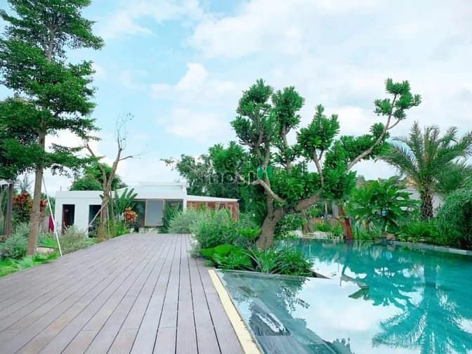 Sandy Residence