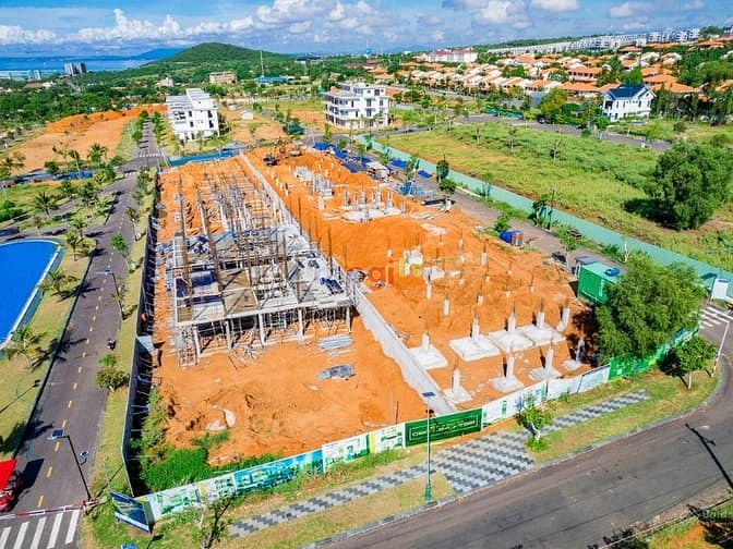 Khu biệt thự Hill Villas